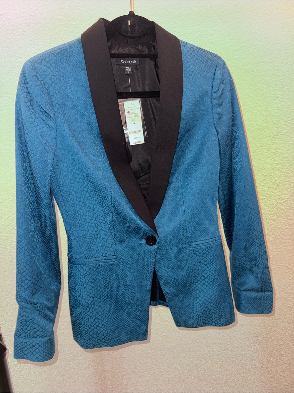 Bebe Nouveau Esprit Blue Textured Fitted Blazer Women’s Size 4 NWT